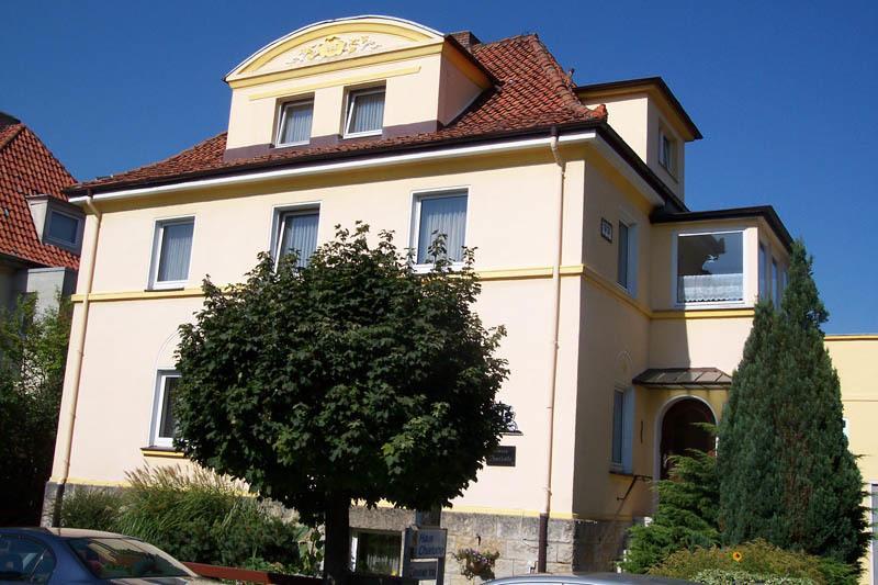 Haus Charlotte Hotel Bad Nenndorf Exterior foto